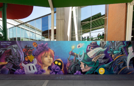 Im Anlass der Fantasy Basel haben Bax und Peace diese Wand während der Messe gestaltet. Gemalt wurden Cosplay Charaktere, welche vor Ort Fotografiert wurden. So entstand ein interaktives Bild.